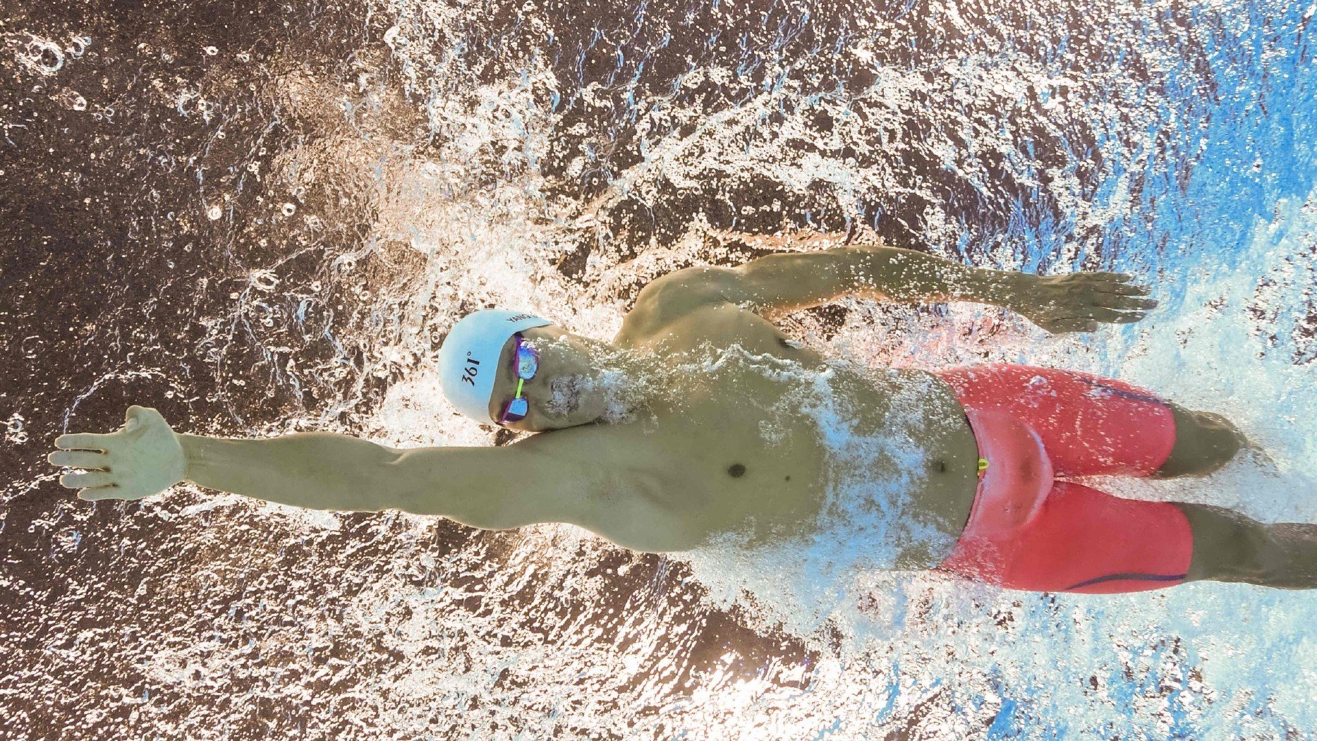 乐鱼娱乐登录-美国体操新秀一战成名，挑战拜尔斯纪录，美国体操队拜尔斯